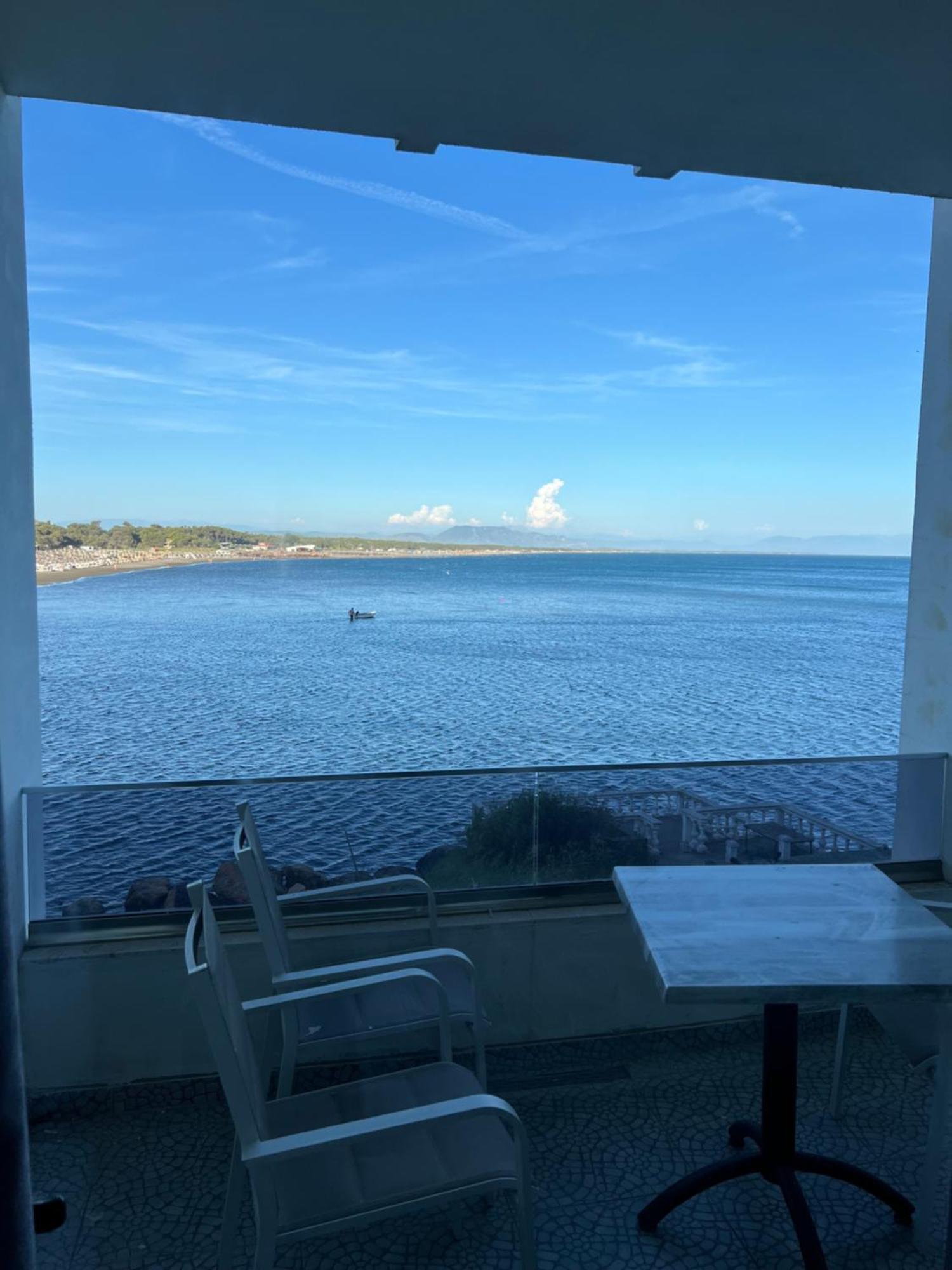 Sea Star Apartments อุลซิน ภายนอก รูปภาพ