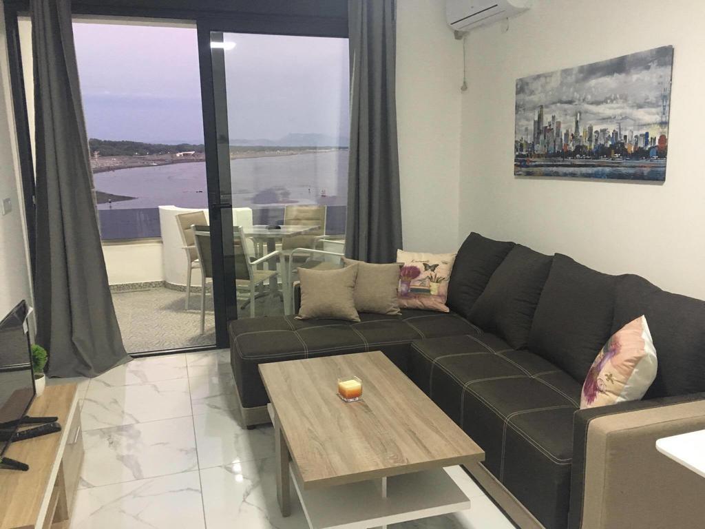Sea Star Apartments อุลซิน ภายนอก รูปภาพ